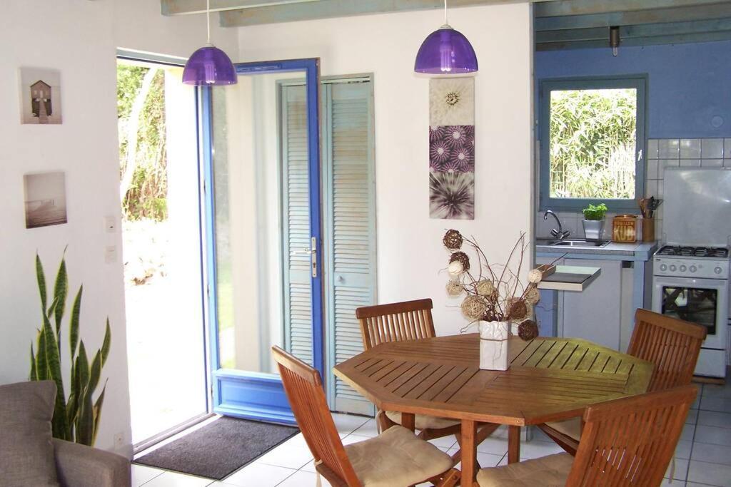 Maison Avec Jardin Clos. Animaux Acceptes - Wifi - Proche Plages De La Trinite Sur Mer Et Carnac エクステリア 写真